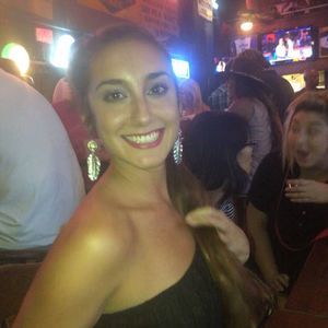 Meet your Posher, Savannah